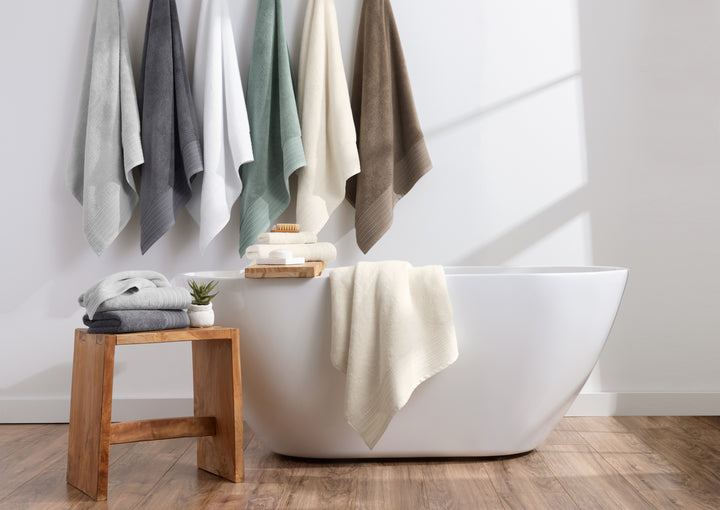 https://astonandarden.com/cdn/shop/files/BT-TS2-3060-18_HANGING_WITH_TUB_2400X1700_1e74bbe8-03af-4ef0-83d4-3d6fd2802140_720x.jpg?v=1669997037