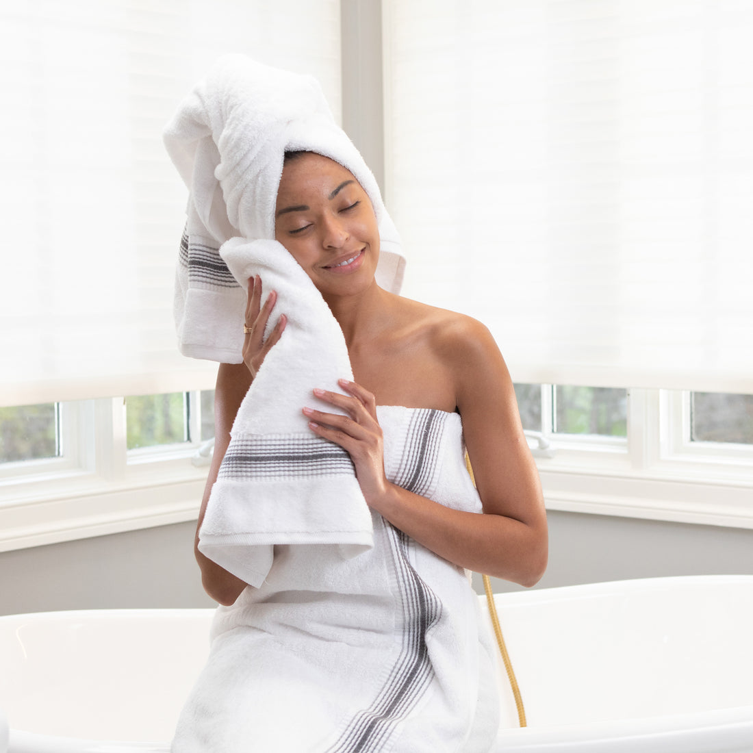 Aegean Ombré Stripe White Bath Towels